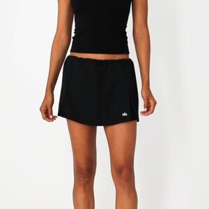 IN THE LEAD MINI SKIRT